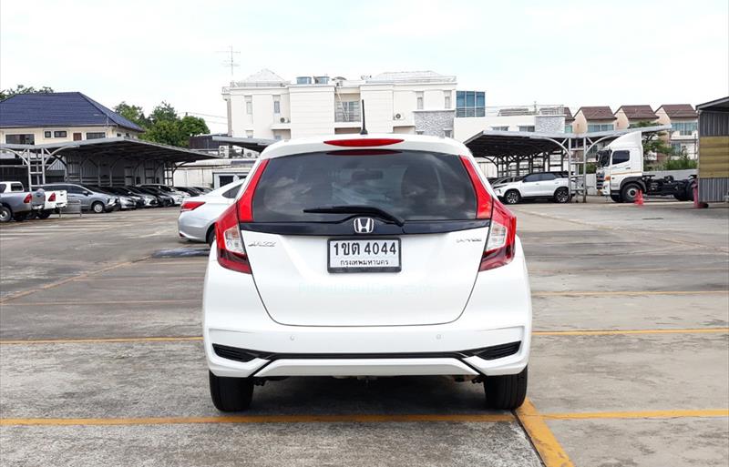 ขายรถเก๋งมือสอง honda jazz รถปี2020 รหัส 67218 รูปที่4