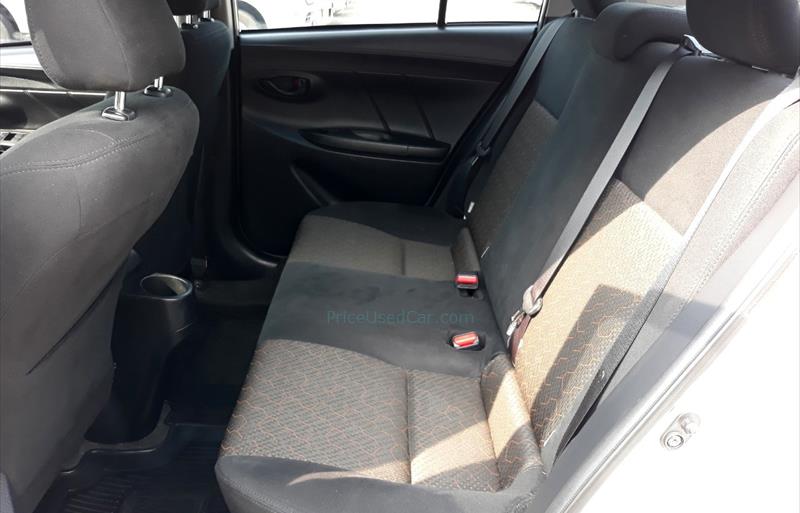 ขายรถเก๋งมือสอง-toyota-โตโยต้า-vios-วีออส-รถปี2017-รหัส67221-25b0f224.jpg ขายรถเก๋งมือสอง-toyota-โตโยต้า-vios-วีออส-รถปี2017-รหัส67221-25b0f224.jpg