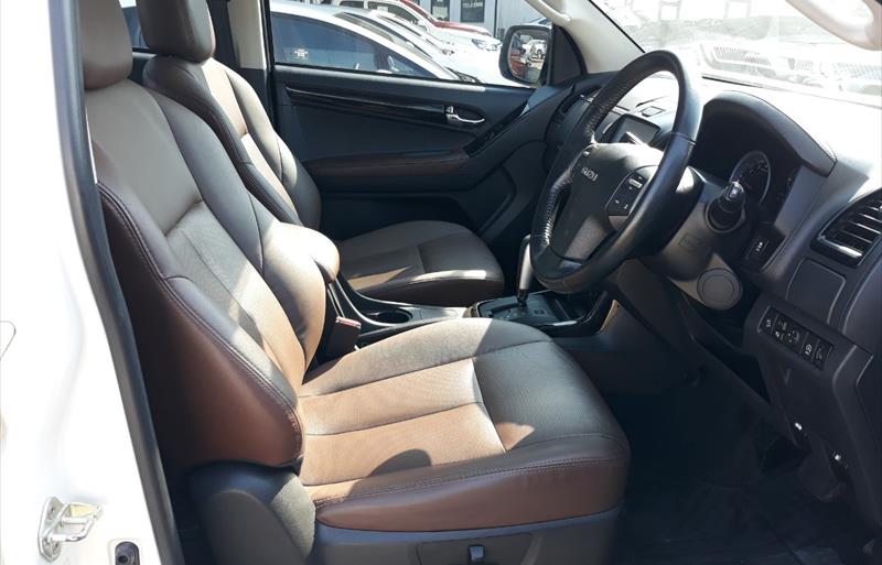 ขายรถกระบะมือสอง-isuzu-อีซูซุ-d-max-ดีแมคซ์-รถปี2019-รหัส67227-074d0e1d.jpg ขายรถกระบะมือสอง-isuzu-อีซูซุ-d-max-ดีแมคซ์-รถปี2019-รหัส67227-074d0e1d.jpg