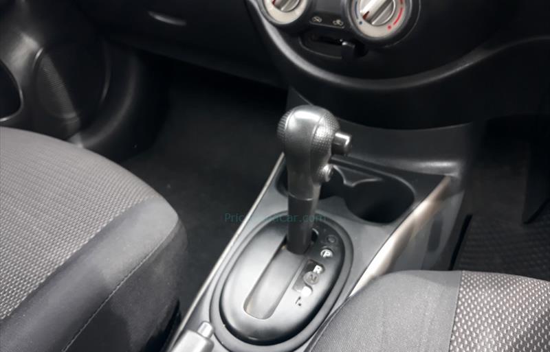 ขายรถเก๋งมือสอง-nissan-นิสสัน-almera-อัลเมร่า-รถปี2013-รหัส67240-06a3f072.jpg ขายรถเก๋งมือสอง-nissan-นิสสัน-almera-อัลเมร่า-รถปี2013-รหัส67240-06a3f072.jpg