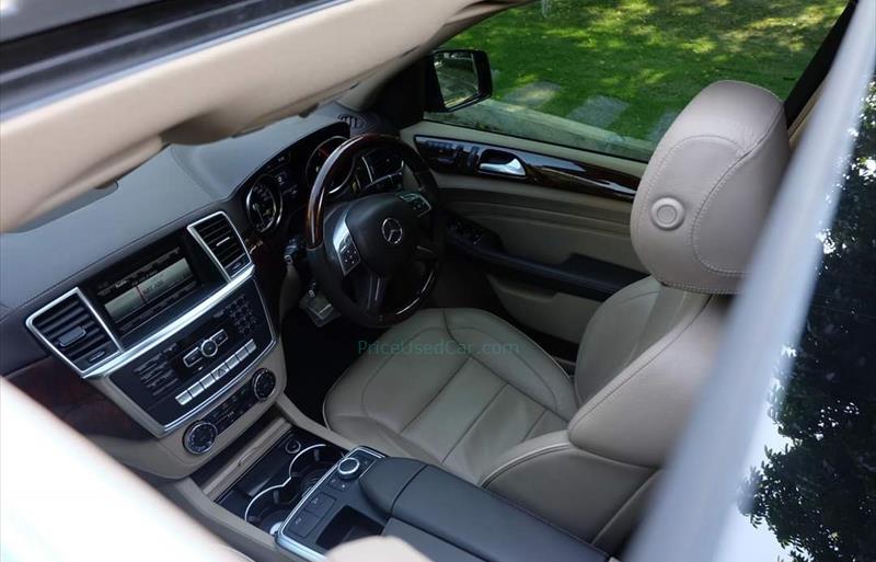 ขายรถเก๋งมือสอง-mercedes-benz-เมอร์เซเดสเบนซ์-ml250-cdi-amg-รถปี2013-รหัส67268-8e1cdb0d.jpg ขายรถเก๋งมือสอง-mercedes-benz-เมอร์เซเดสเบนซ์-ml250-cdi-amg-รถปี2013-รหัส67268-8e1cdb0d.jpg