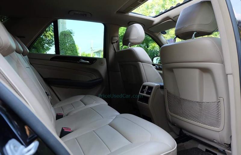 ขายรถเก๋งมือสอง-mercedes-benz-เมอร์เซเดสเบนซ์-ml250-cdi-amg-รถปี2013-รหัส67268-99147d23.jpg ขายรถเก๋งมือสอง-mercedes-benz-เมอร์เซเดสเบนซ์-ml250-cdi-amg-รถปี2013-รหัส67268-99147d23.jpg