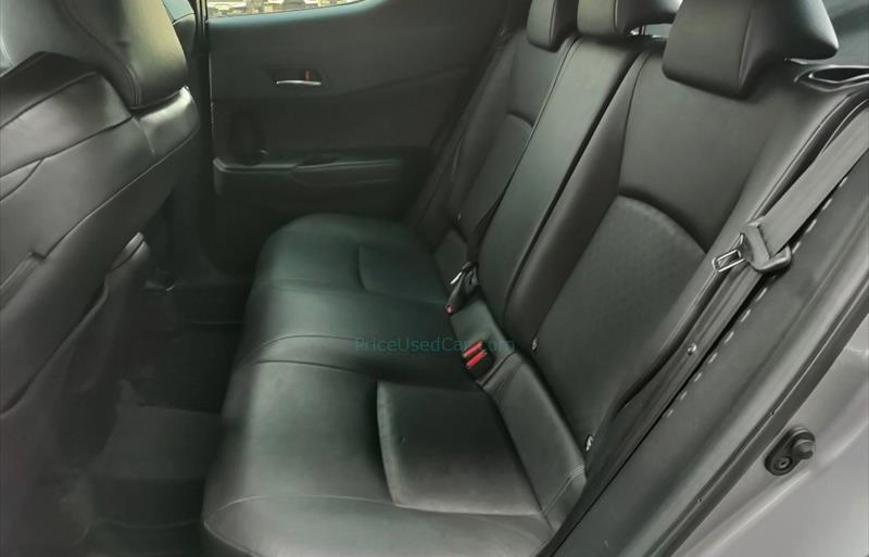 ขายรถเก๋งมือสอง-toyota-โตโยต้า-chr-ซีเอชอาร์-รถปี2019-รหัส67289-3b4fbe19.jpg ขายรถเก๋งมือสอง-toyota-โตโยต้า-chr-ซีเอชอาร์-รถปี2019-รหัส67289-3b4fbe19.jpg