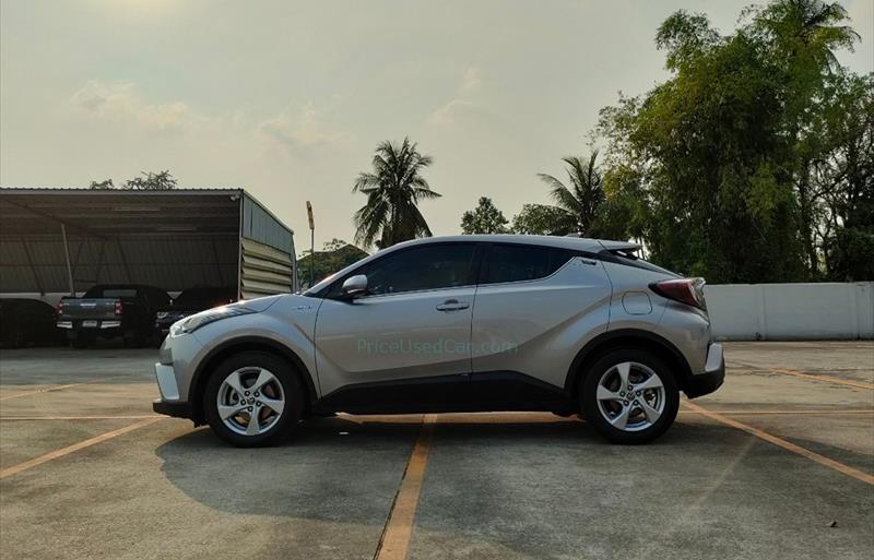 ขายรถเก๋งมือสอง toyota chr รถปี2019 รหัส 67289 รูปที่3