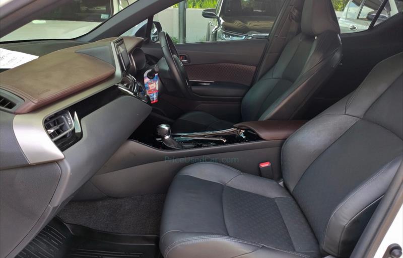 ขายรถเก๋งมือสอง-toyota-โตโยต้า-chr-ซีเอชอาร์-รถปี2020-รหัส67292-c990a511.jpg ขายรถเก๋งมือสอง-toyota-โตโยต้า-chr-ซีเอชอาร์-รถปี2020-รหัส67292-c990a511.jpg