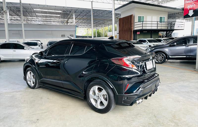 ขายรถเก๋งมือสอง-toyota-โตโยต้า-chr-ซีเอชอาร์-รถปี2018-รหัส67300-813862b7.jpg ขายรถเก๋งมือสอง-toyota-โตโยต้า-chr-ซีเอชอาร์-รถปี2018-รหัส67300-813862b7.jpg