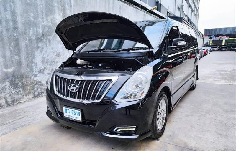 ขายรถตู้มือสอง hyundai h-1 รถปี2016 รหัส 67312 รูปที่7