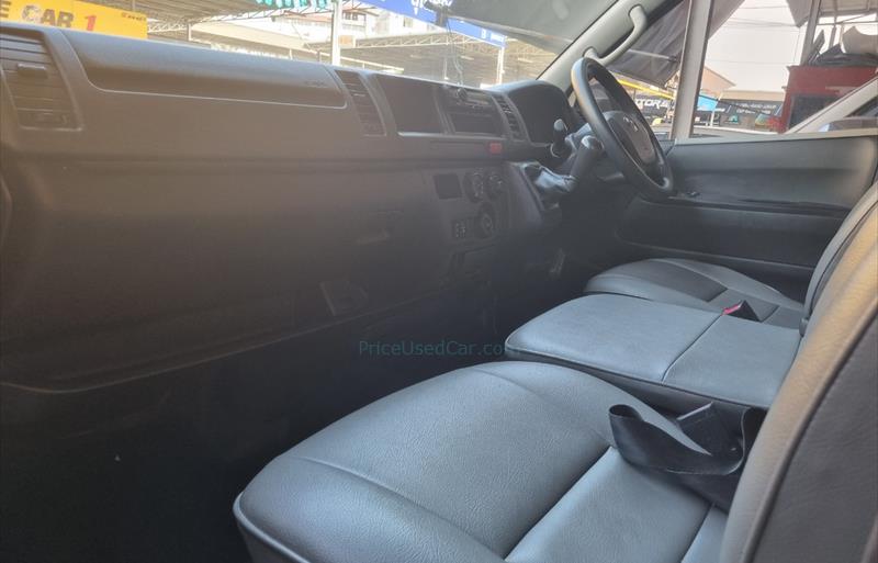 ขายรถตู้มือสอง-toyota-โตโยต้า-commuter-คอมมิวเตอร์-รถปี2019-รหัส67322-c9f69b3f.jpg ขายรถตู้มือสอง-toyota-โตโยต้า-commuter-คอมมิวเตอร์-รถปี2019-รหัส67322-c9f69b3f.jpg