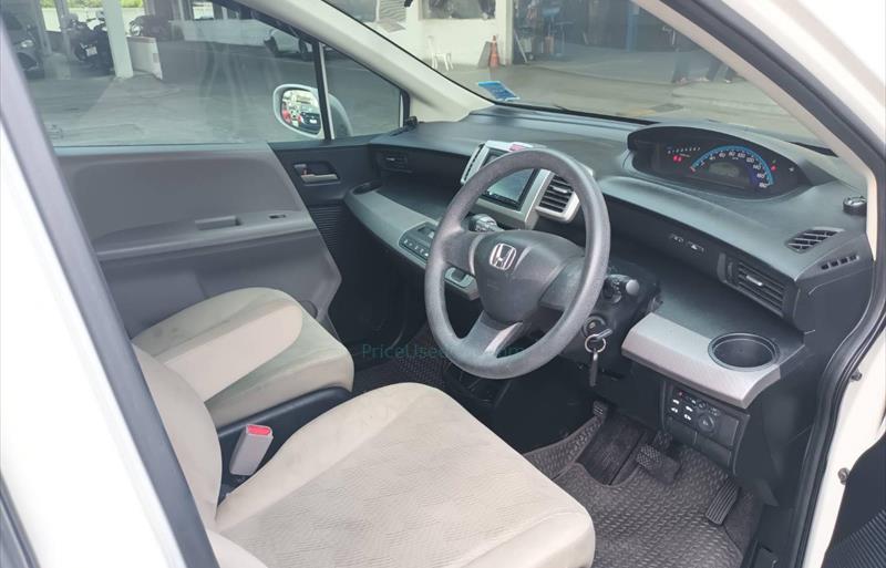 ขายรถเก๋งมือสอง-honda-ฮอนด้า-freed-ฟรีด-รถปี2011-รหัส67328-7377340a.jpg ขายรถเก๋งมือสอง-honda-ฮอนด้า-freed-ฟรีด-รถปี2011-รหัส67328-7377340a.jpg