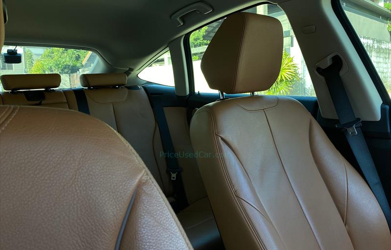 ขายรถเก๋งมือสอง-bmw-บีเอ็มดับบลิว-320d-สามสองศูนย์ดี-รถปี2019-รหัส67350-50d30deb.jpg ขายรถเก๋งมือสอง-bmw-บีเอ็มดับบลิว-320d-สามสองศูนย์ดี-รถปี2019-รหัส67350-50d30deb.jpg