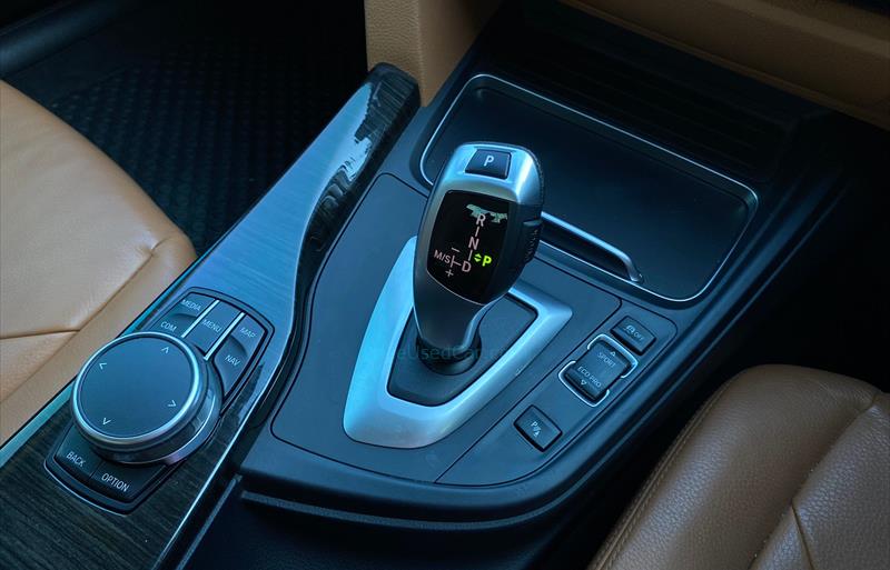 ขายรถเก๋งมือสอง-bmw-บีเอ็มดับบลิว-320d-สามสองศูนย์ดี-รถปี2019-รหัส67350-7698cf55.jpg ขายรถเก๋งมือสอง-bmw-บีเอ็มดับบลิว-320d-สามสองศูนย์ดี-รถปี2019-รหัส67350-7698cf55.jpg