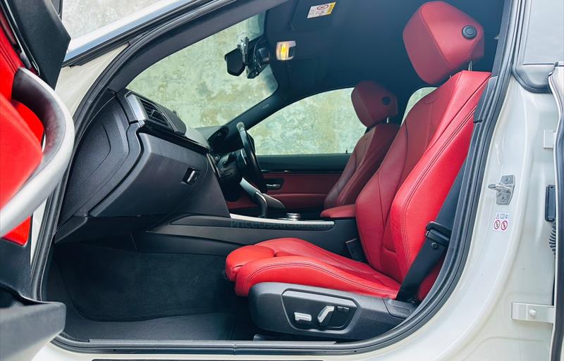 ขายรถเก๋งมือสอง-bmw-บีเอ็มดับบลิว-320d-สามสองศูนย์ดี-รถปี2018-รหัส67370-7fe0771b.jpg ขายรถเก๋งมือสอง-bmw-บีเอ็มดับบลิว-320d-สามสองศูนย์ดี-รถปี2018-รหัส67370-7fe0771b.jpg