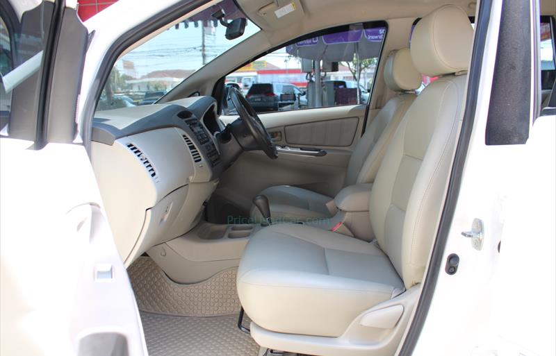 ขายรถตู้มือสอง toyota innova รถปี2011 รหัส 67393 รูปที่7