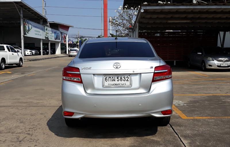 ขายรถเก๋งมือสอง-toyota-โตโยต้า-vios-วีออส-รถปี2017-รหัส67408-c2ff9f75.jpg ขายรถเก๋งมือสอง-toyota-โตโยต้า-vios-วีออส-รถปี2017-รหัส67408-c2ff9f75.jpg