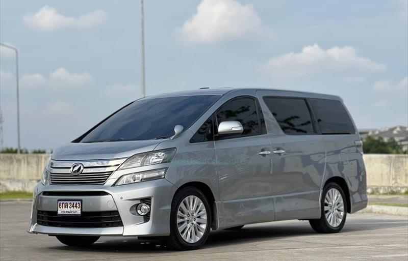 รถตู้มือสอง TOYOTA VELLFIRE รถปี 2013