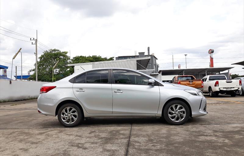 ขายรถเก๋งมือสอง-toyota-โตโยต้า-vios-วีออส-รถปี2017-รหัส67418-174a31ac.jpg ขายรถเก๋งมือสอง-toyota-โตโยต้า-vios-วีออส-รถปี2017-รหัส67418-174a31ac.jpg