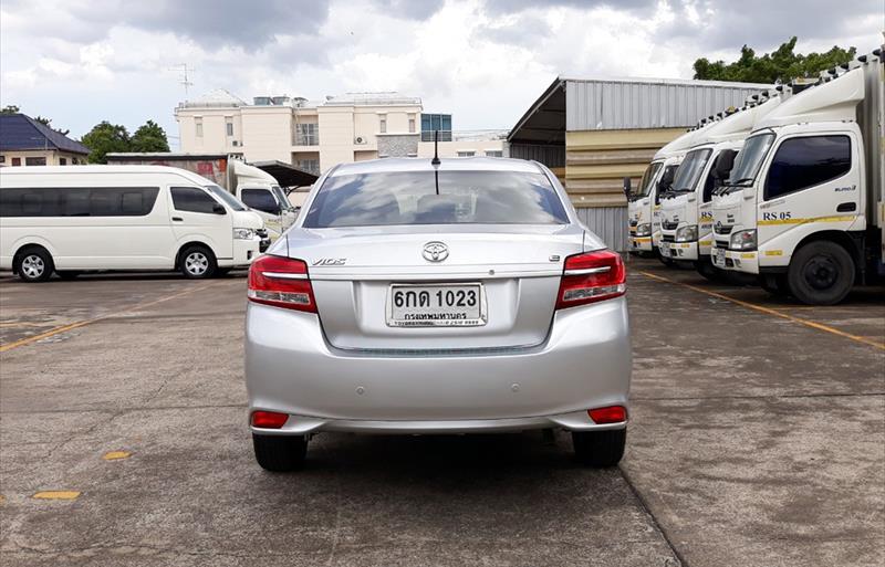 ขายรถเก๋งมือสอง toyota vios รถปี2017 รหัส 67418 รูปที่4