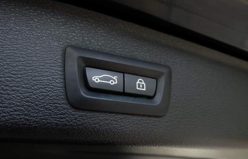 ขายรถ-suv-มือสอง-bmw-บีเอ็มดับบลิว-x3-เอ็กซ์3-รถปี2016-รหัส67451-2f0ed3e3.jpg ขายรถ-suv-มือสอง-bmw-บีเอ็มดับบลิว-x3-เอ็กซ์3-รถปี2016-รหัส67451-2f0ed3e3.jpg