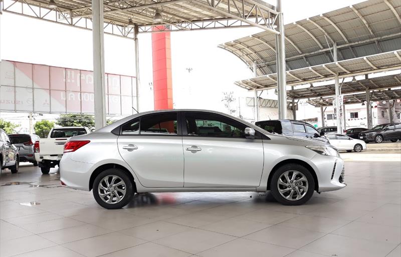 ขายรถเก๋งมือสอง-toyota-โตโยต้า-vios-วีออส-รถปี2017-รหัส67454-465a99a5.jpg ขายรถเก๋งมือสอง-toyota-โตโยต้า-vios-วีออส-รถปี2017-รหัส67454-465a99a5.jpg