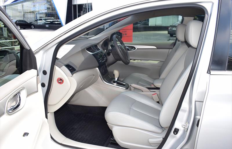 ขายรถเก๋งมือสอง-nissan-นิสสัน-sylphy-ซิลฟี-รถปี2018-รหัส67464-fc0731b5.jpg ขายรถเก๋งมือสอง-nissan-นิสสัน-sylphy-ซิลฟี-รถปี2018-รหัส67464-fc0731b5.jpg