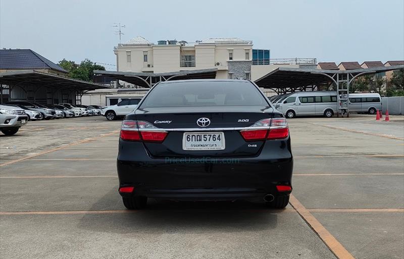 ขายรถเก๋งมือสอง-toyota-โตโยต้า-camry-คัมรี่-รถปี2017-รหัส67465-117fe421.jpg ขายรถเก๋งมือสอง-toyota-โตโยต้า-camry-คัมรี่-รถปี2017-รหัส67465-117fe421.jpg