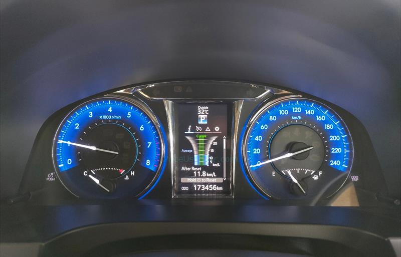 ขายรถเก๋งมือสอง-toyota-โตโยต้า-camry-คัมรี่-รถปี2017-รหัส67465-eb02a278.jpg ขายรถเก๋งมือสอง-toyota-โตโยต้า-camry-คัมรี่-รถปี2017-รหัส67465-eb02a278.jpg