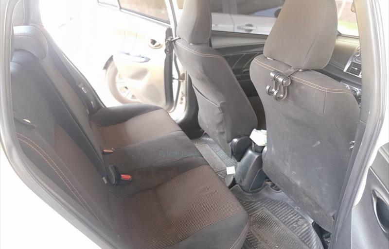 ขายรถเก๋งมือสอง-toyota-โตโยต้า-yaris-ยาริส-รถปี2017-รหัส67506-66565cbb.jpg ขายรถเก๋งมือสอง-toyota-โตโยต้า-yaris-ยาริส-รถปี2017-รหัส67506-66565cbb.jpg