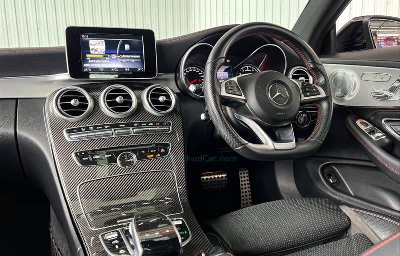 ขายรถเก๋งมือสอง-mercedes-benz-เมอร์เซเดสเบนซ์-c43-amg-รถปี2018-รหัส67513-681878e5.jpg ขายรถเก๋งมือสอง-mercedes-benz-เมอร์เซเดสเบนซ์-c43-amg-รถปี2018-รหัส67513-681878e5.jpg