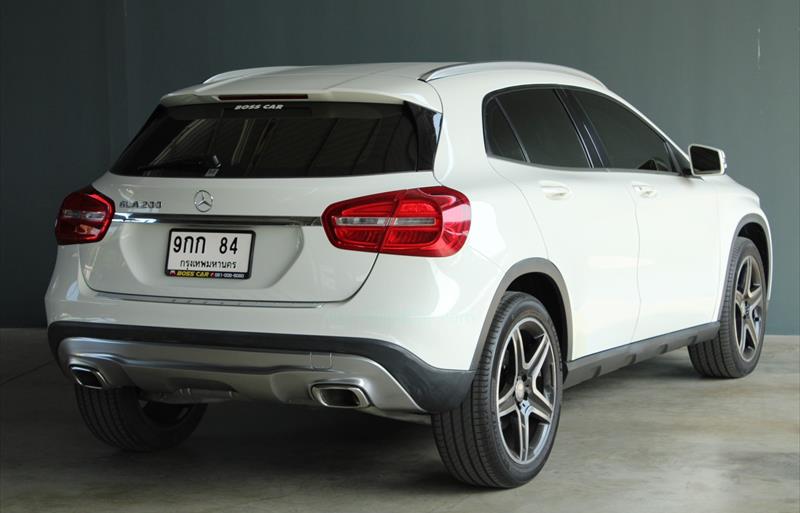 ขายรถเก๋งมือสอง mercedes-benz gla200 รถปี2015 รหัส 67536 รูปที่9