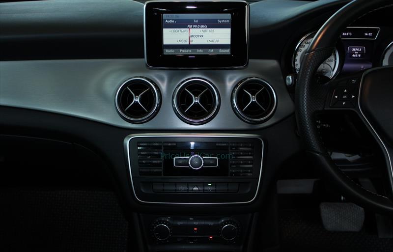ขายรถเก๋งมือสอง-mercedes-benz-เมอร์เซเดสเบนซ์-gla200-รถปี2015-รหัส67536-921ec91c.jpg ขายรถเก๋งมือสอง-mercedes-benz-เมอร์เซเดสเบนซ์-gla200-รถปี2015-รหัส67536-921ec91c.jpg