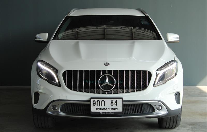 ขายรถเก๋งมือสอง-mercedes-benz-เมอร์เซเดสเบนซ์-gla200-รถปี2015-รหัส67536-95d48f67.jpg ขายรถเก๋งมือสอง-mercedes-benz-เมอร์เซเดสเบนซ์-gla200-รถปี2015-รหัส67536-95d48f67.jpg