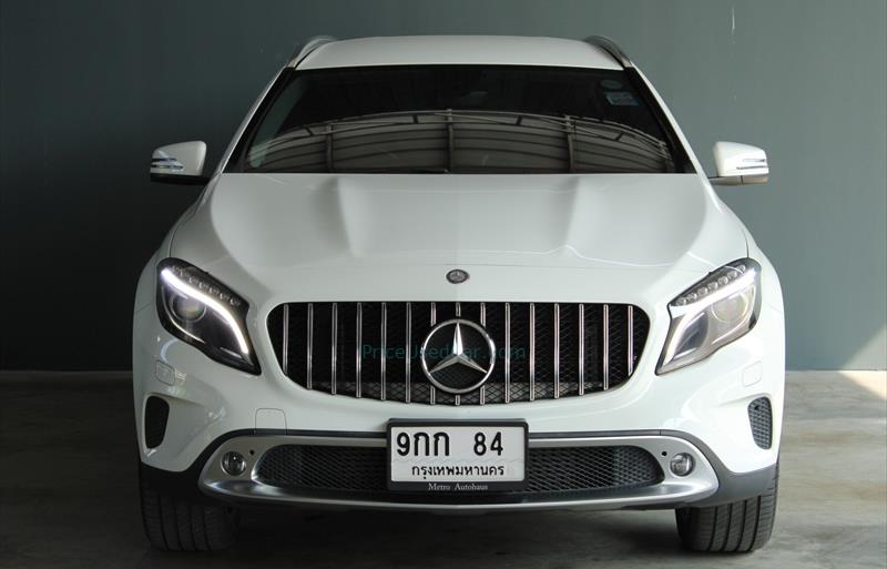 ขายรถเก๋งมือสอง mercedes-benz gla200 รถปี2015 รหัส 67536 รูปที่11