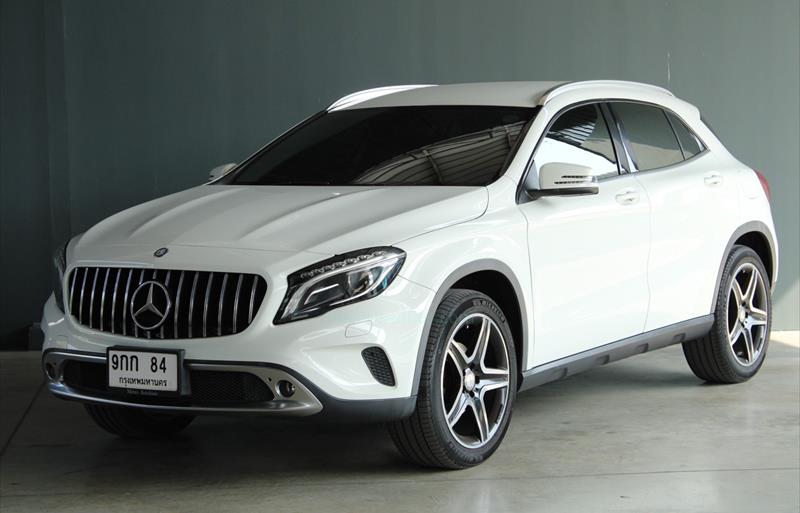 ขายรถเก๋งมือสอง mercedes-benz gla200 รถปี2015 รหัส 67536 รูปที่12