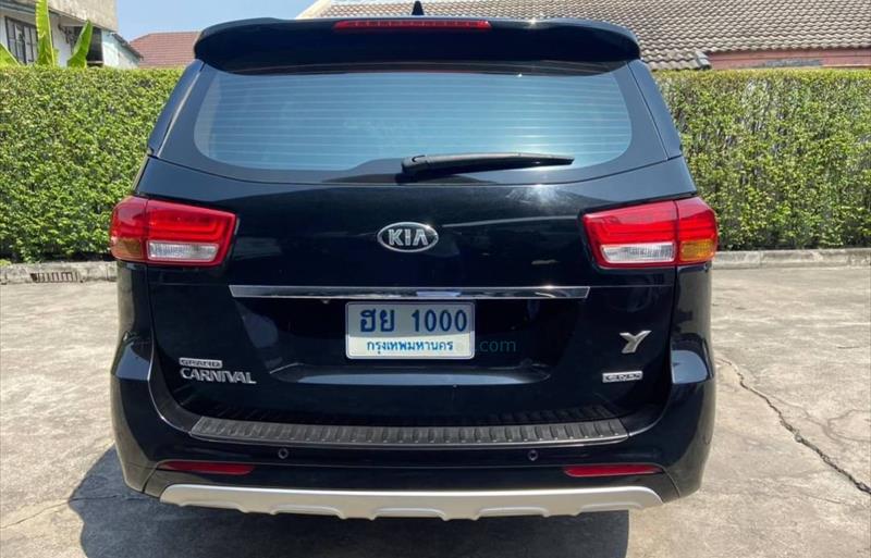 ขายรถตู้มือสอง kia grand-carnival รถปี2016 รหัส 67551 รูปที่2