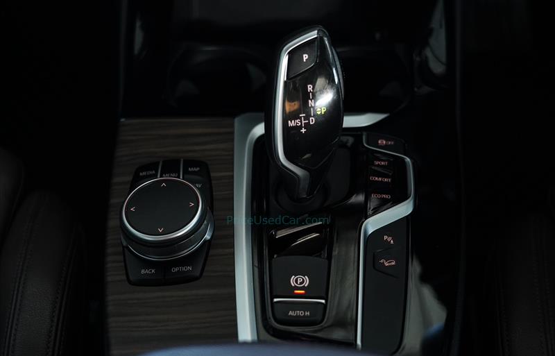 ขายรถ-suv-มือสอง-bmw-บีเอ็มดับบลิว-x3-เอ็กซ์3-รถปี2018-รหัส67560-49506b36.jpg ขายรถ-suv-มือสอง-bmw-บีเอ็มดับบลิว-x3-เอ็กซ์3-รถปี2018-รหัส67560-49506b36.jpg