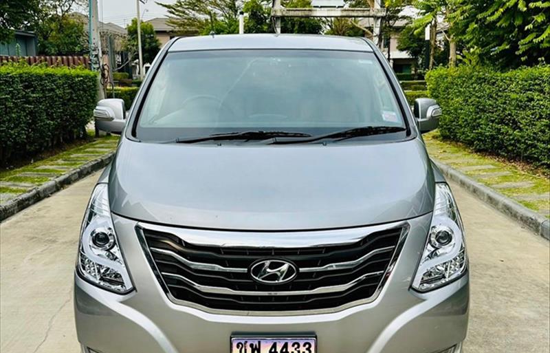 ขายรถตู้มือสอง hyundai h-1 รถปี2014 รหัส 67561 รูปที่12