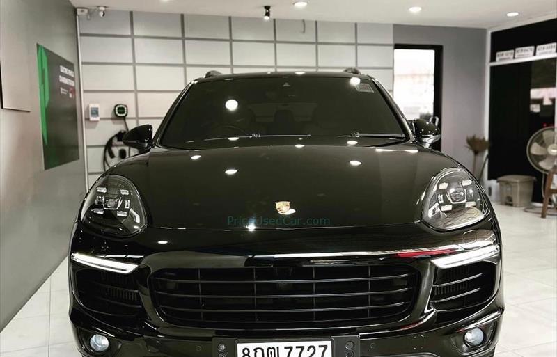 ขายรถอเนกประสงค์มือสอง porsche cayenne รถปี2016 รหัส 67564 รูปที่2