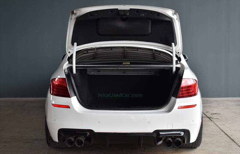 ขายรถเก๋งมือสอง-bmw-บีเอ็มดับบลิว-520d-ห้าสองศูนย์ดี-รถปี2015-รหัส67593-1b1c8d5b.jpg ขายรถเก๋งมือสอง-bmw-บีเอ็มดับบลิว-520d-ห้าสองศูนย์ดี-รถปี2015-รหัส67593-1b1c8d5b.jpg
