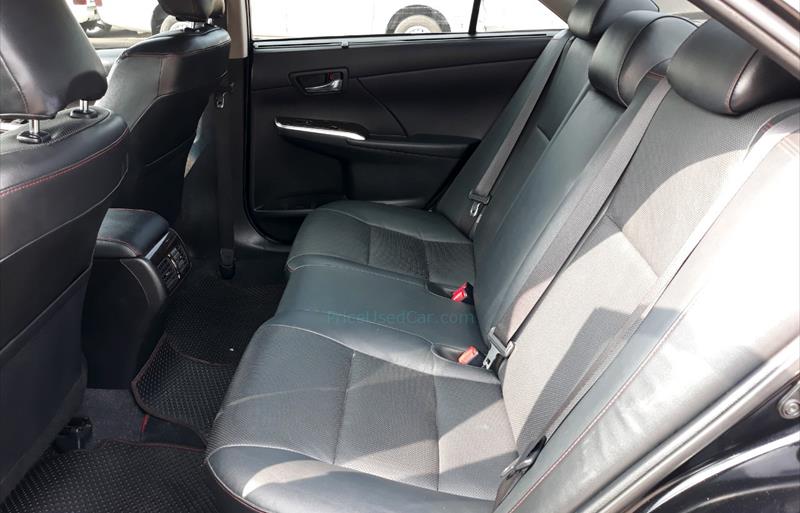 ขายรถเก๋งมือสอง-toyota-โตโยต้า-camry-คัมรี่-รถปี2019-รหัส67604-01a8e001.jpg ขายรถเก๋งมือสอง-toyota-โตโยต้า-camry-คัมรี่-รถปี2019-รหัส67604-01a8e001.jpg