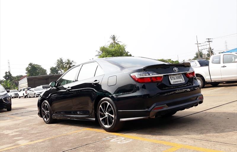 ขายรถเก๋งมือสอง-toyota-โตโยต้า-camry-คัมรี่-รถปี2019-รหัส67604-42aa8678.jpg ขายรถเก๋งมือสอง-toyota-โตโยต้า-camry-คัมรี่-รถปี2019-รหัส67604-42aa8678.jpg