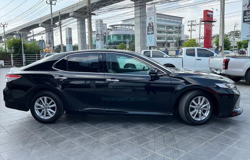 ขายรถเก๋งมือสอง toyota camry รถปี2019 รหัส 67607 รูปที่5