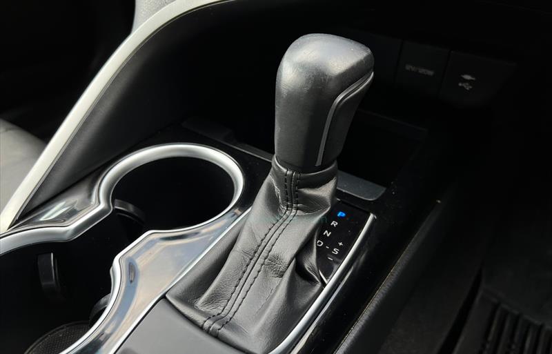 ขายรถเก๋งมือสอง-toyota-โตโยต้า-camry-คัมรี่-รถปี2019-รหัส67607-e7f7b1e8.jpg ขายรถเก๋งมือสอง-toyota-โตโยต้า-camry-คัมรี่-รถปี2019-รหัส67607-e7f7b1e8.jpg