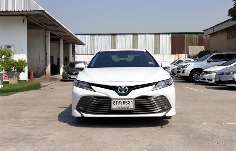 ขายรถเก๋งมือสอง-toyota-โตโยต้า-camry-คัมรี่-รถปี2019-รหัส67608-26ee98fe.jpg ขายรถเก๋งมือสอง-toyota-โตโยต้า-camry-คัมรี่-รถปี2019-รหัส67608-26ee98fe.jpg