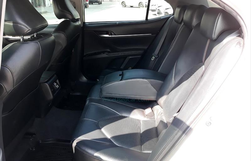 ขายรถเก๋งมือสอง-toyota-โตโยต้า-camry-คัมรี่-รถปี2019-รหัส67608-5458f775.jpg ขายรถเก๋งมือสอง-toyota-โตโยต้า-camry-คัมรี่-รถปี2019-รหัส67608-5458f775.jpg