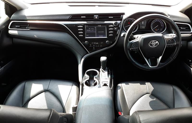 ขายรถเก๋งมือสอง-toyota-โตโยต้า-camry-คัมรี่-รถปี2019-รหัส67608-79a96255.jpg ขายรถเก๋งมือสอง-toyota-โตโยต้า-camry-คัมรี่-รถปี2019-รหัส67608-79a96255.jpg