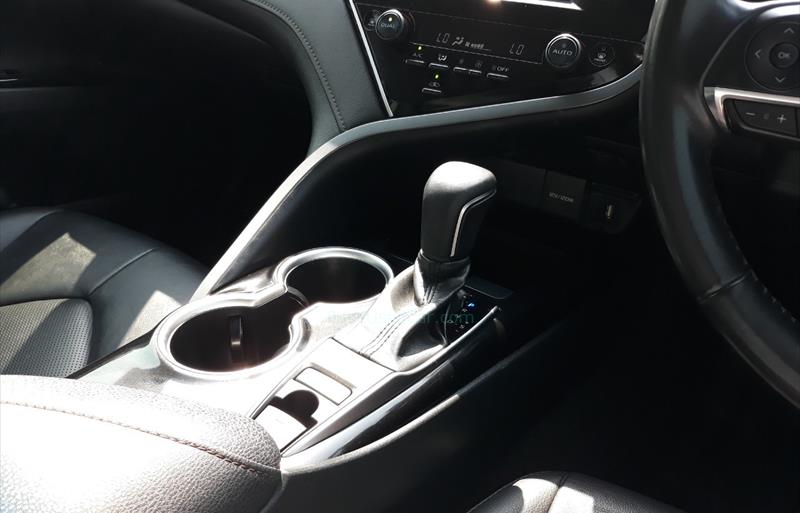 ขายรถเก๋งมือสอง-toyota-โตโยต้า-camry-คัมรี่-รถปี2019-รหัส67608-886825f9.jpg ขายรถเก๋งมือสอง-toyota-โตโยต้า-camry-คัมรี่-รถปี2019-รหัส67608-886825f9.jpg
