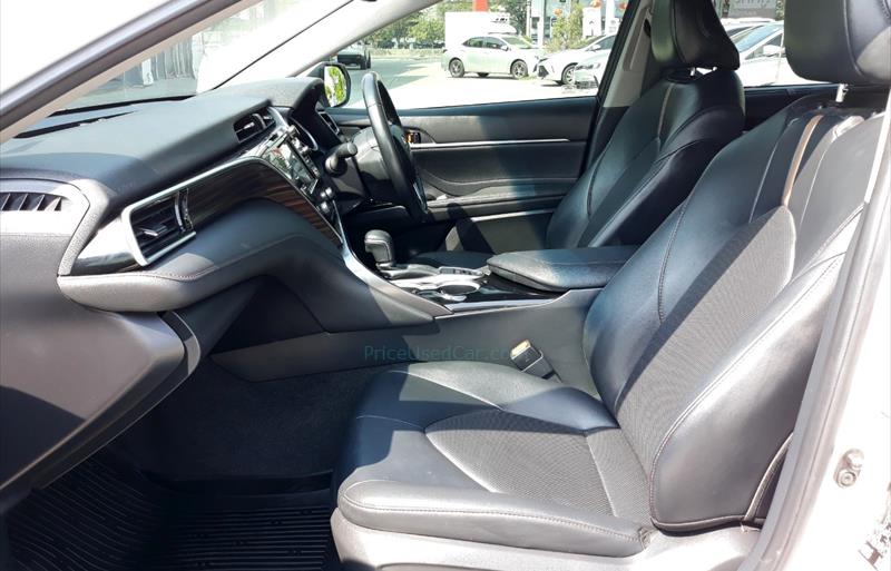 ขายรถเก๋งมือสอง-toyota-โตโยต้า-camry-คัมรี่-รถปี2019-รหัส67608-d7eccb04.jpg ขายรถเก๋งมือสอง-toyota-โตโยต้า-camry-คัมรี่-รถปี2019-รหัส67608-d7eccb04.jpg