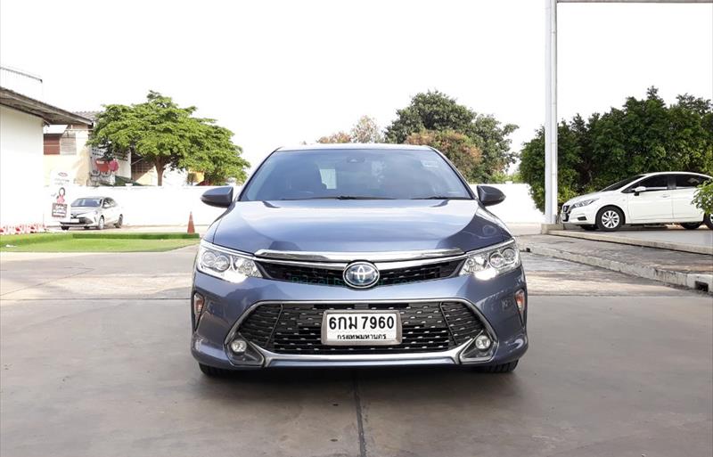 ขายรถเก๋งมือสอง-toyota-โตโยต้า-camry-คัมรี่-รถปี2017-รหัส67609-09a6d61d.jpg ขายรถเก๋งมือสอง-toyota-โตโยต้า-camry-คัมรี่-รถปี2017-รหัส67609-09a6d61d.jpg