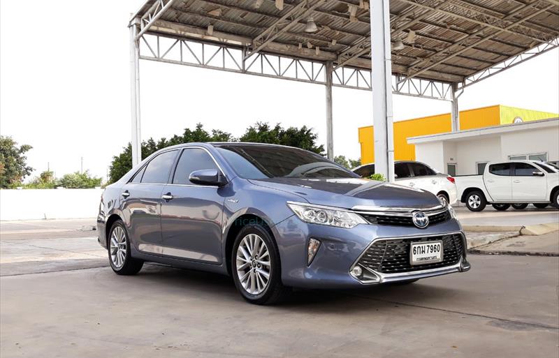 ขายรถเก๋งมือสอง-toyota-โตโยต้า-camry-คัมรี่-รถปี2017-รหัส67609-1aa08b10.jpg ขายรถเก๋งมือสอง-toyota-โตโยต้า-camry-คัมรี่-รถปี2017-รหัส67609-1aa08b10.jpg
