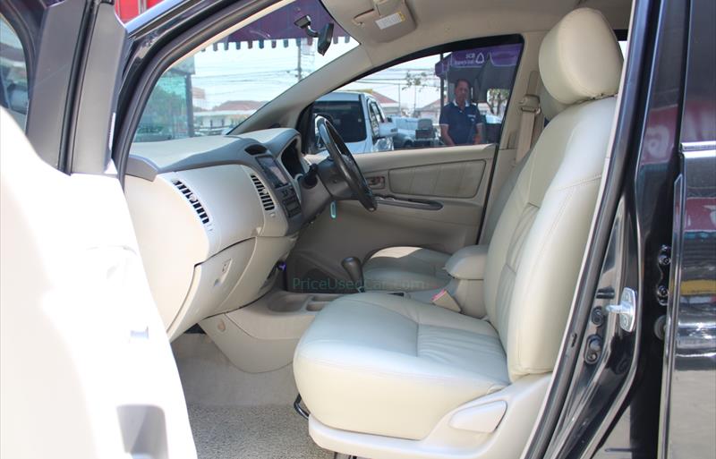 ขายรถตู้มือสอง toyota innova รถปี2010 รหัส 67611 รูปที่8